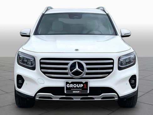 Used 2024 Mercedes-Benz GLB 250 image 4