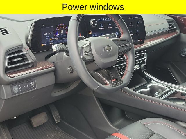 Used 2025 Chevrolet Traverse RS w/ LPO, Floor Liner Package AWD/4WD image 24