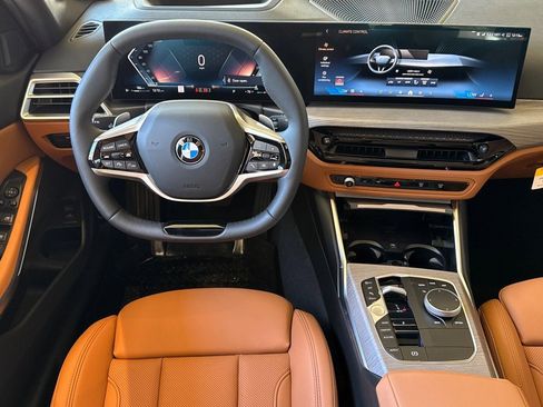 Used 2026 BMW 330i Sedan w/ Premium Package RWD image 26