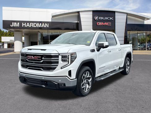 Used 2024 GMC Sierra 1500 SLT w/ SLT Premium Plus Package AWD/4WD image 3