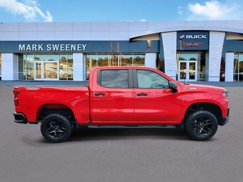 Used 2020 Chevrolet Silverado 1500 Custom Trail Boss w/ Custom Convenience Package AWD/4WD image 31