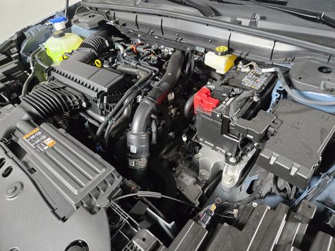 New 2026 Lincoln Nautilus Premier w/ Equipment Group 102A image 20