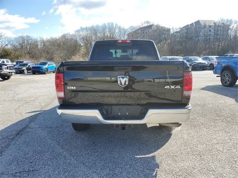 Used 2020 RAM 1500 Classic SLT image 5