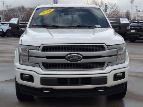Used 2018 Ford F150 Platinum w/ Equipment Group 701A Luxury image 8