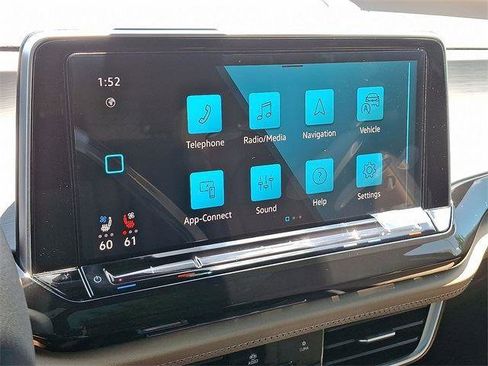 New 2025 Volkswagen Atlas Cross Sport SE image 15