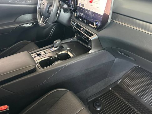 Certified 2024 Lexus RX 500h F Sport w/ Convenience Package AWD/4WD image 13