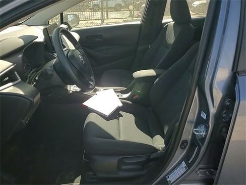 Certified 2025 Toyota Corolla LE image 12