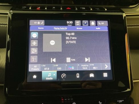 New 2025 Jeep Grand Cherokee L Laredo w/ Luxury Tech Group I image 30