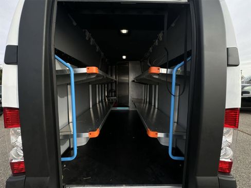 Used 2024 RAM ProMaster 3500 w/ Delivery Van Package image 31