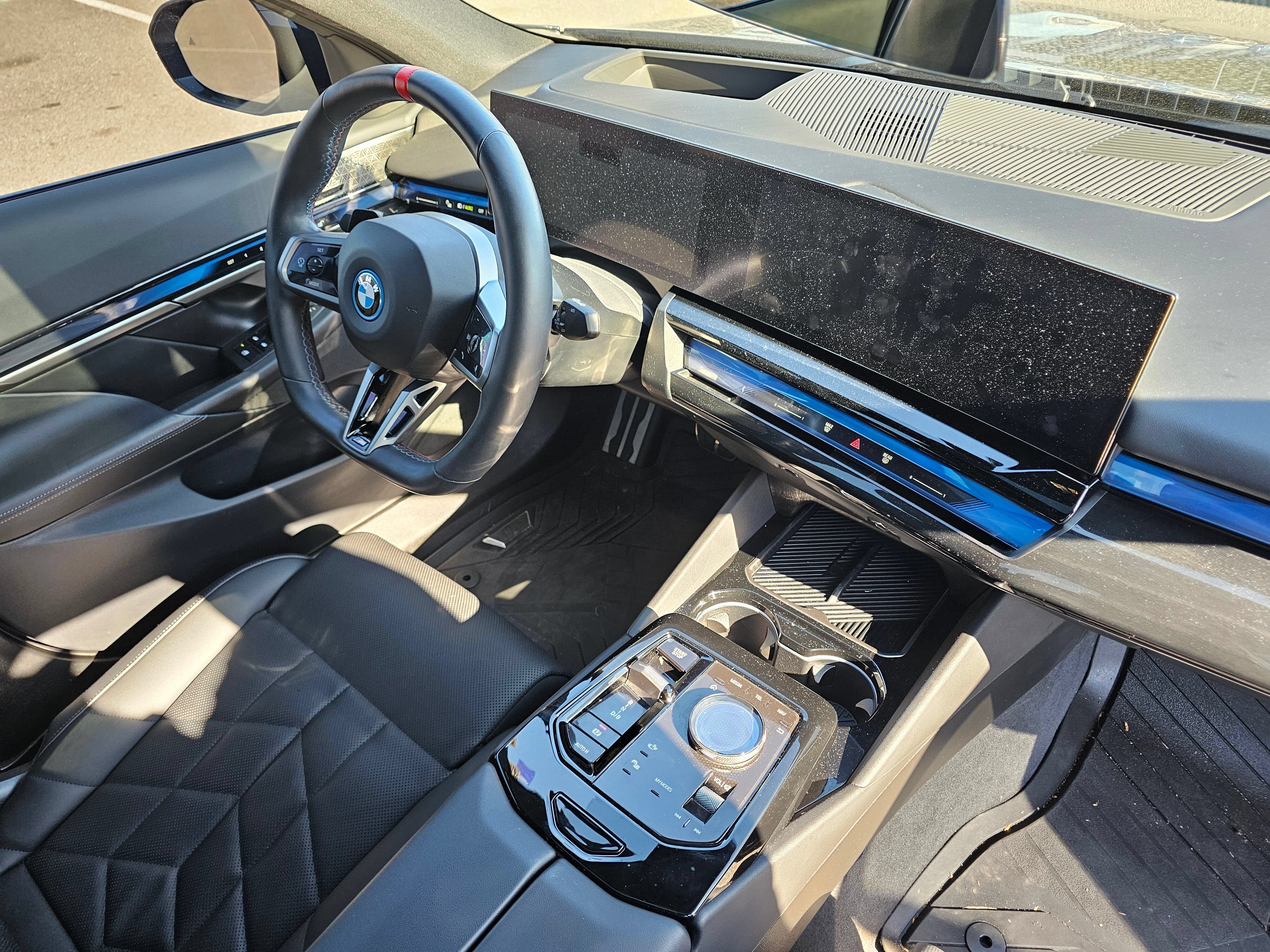 Used 2024 BMW i5 M60 w/ Premium Package AWD/4WD image 10