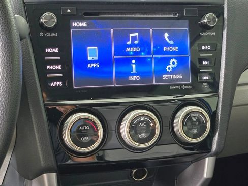 Used 2018 Subaru Forester 2.5i Premium AWD/4WD image 30