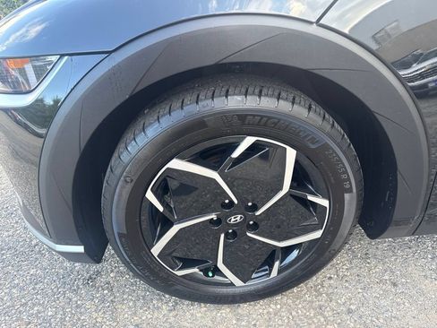 Certified 2024 Hyundai Ioniq 5 SEL RWD image 10