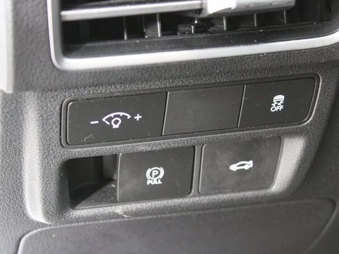Used 2025 Hyundai Sonata SEL FWD image 22