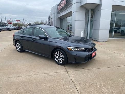 Used 2025 Honda Civic LX image 2