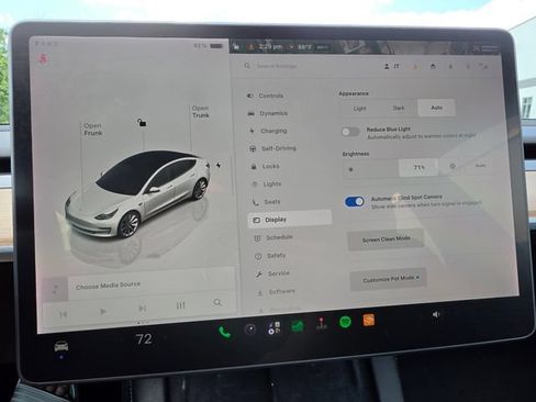 Used 2022 Tesla Model 3 Long Range AWD/4WD image 53