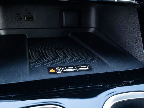 New 2026 Chevrolet Traverse LT image 24