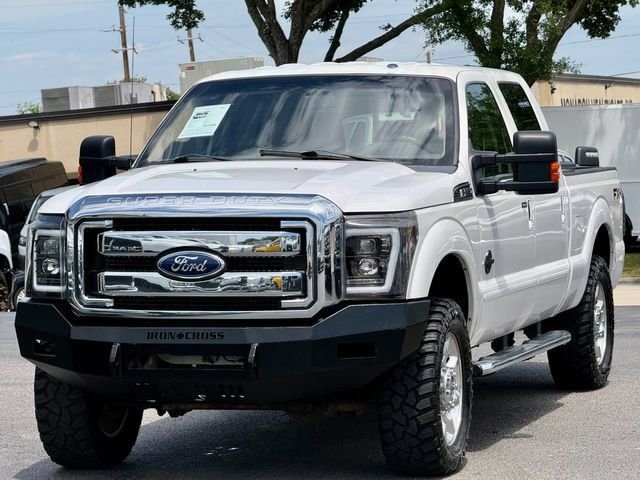 Used 2011 Ford F250 Lariat w/ Lariat Interior Pkg AWD/4WD image 3