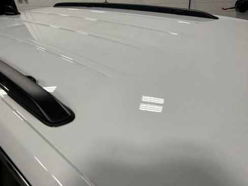 Used 2023 Jeep Grand Cherokee Limited AWD/4WD image 19