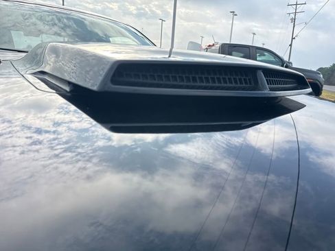 Used 2013 Dodge Challenger R/T Plus image 49