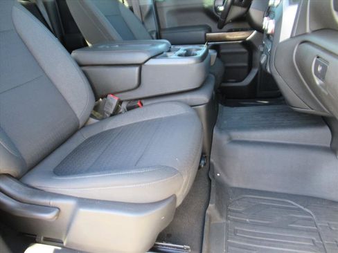 Used 2022 GMC Sierra 1500 Elevation w/ X31 Off-Road Package image 11