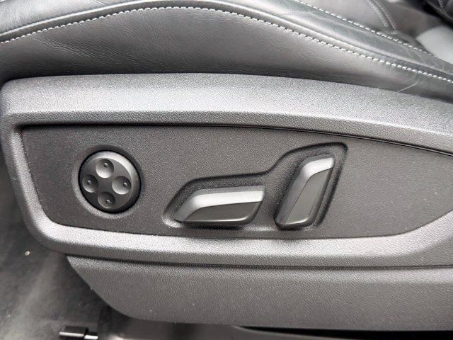 Certified 2023 Audi SQ5 Prestige w/ Prestige Package AWD/4WD image 18