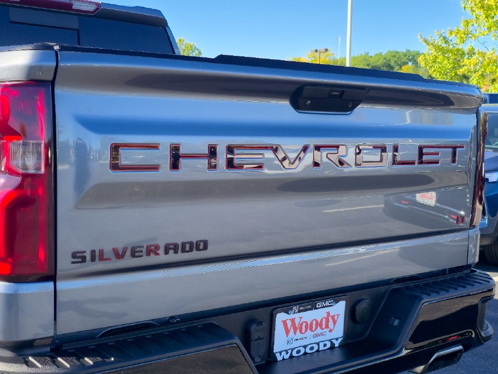 Used 2021 Chevrolet Silverado 1500 LT Trail Boss w/ Convenience Package II AWD/4WD image 33