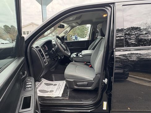Used 2019 RAM 1500 Tradesman w/ Popular Equipment Group image 19