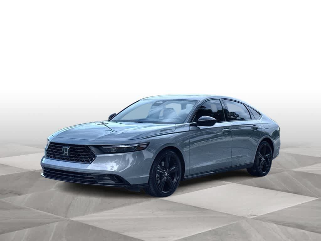 Used 2023 Honda Accord Sport image 4