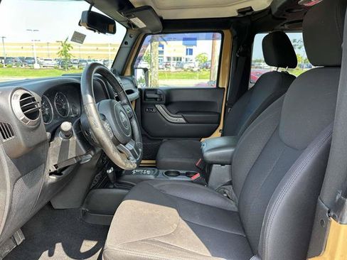 Used 2013 Jeep Wrangler Sport AWD/4WD image 12
