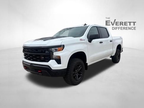 New 2026 Chevrolet Silverado 1500 Custom Trail Boss AWD/4WD image 3
