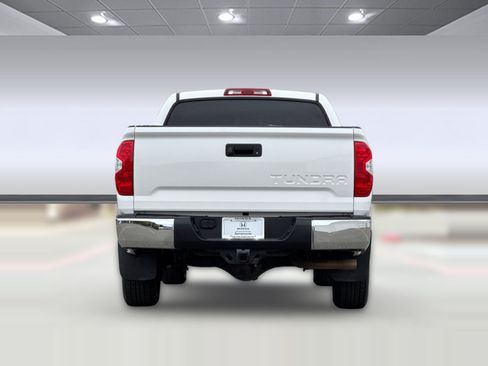Used 2019 Toyota Tundra SR5 w/ SR5 Upgrade Package RWD image 9