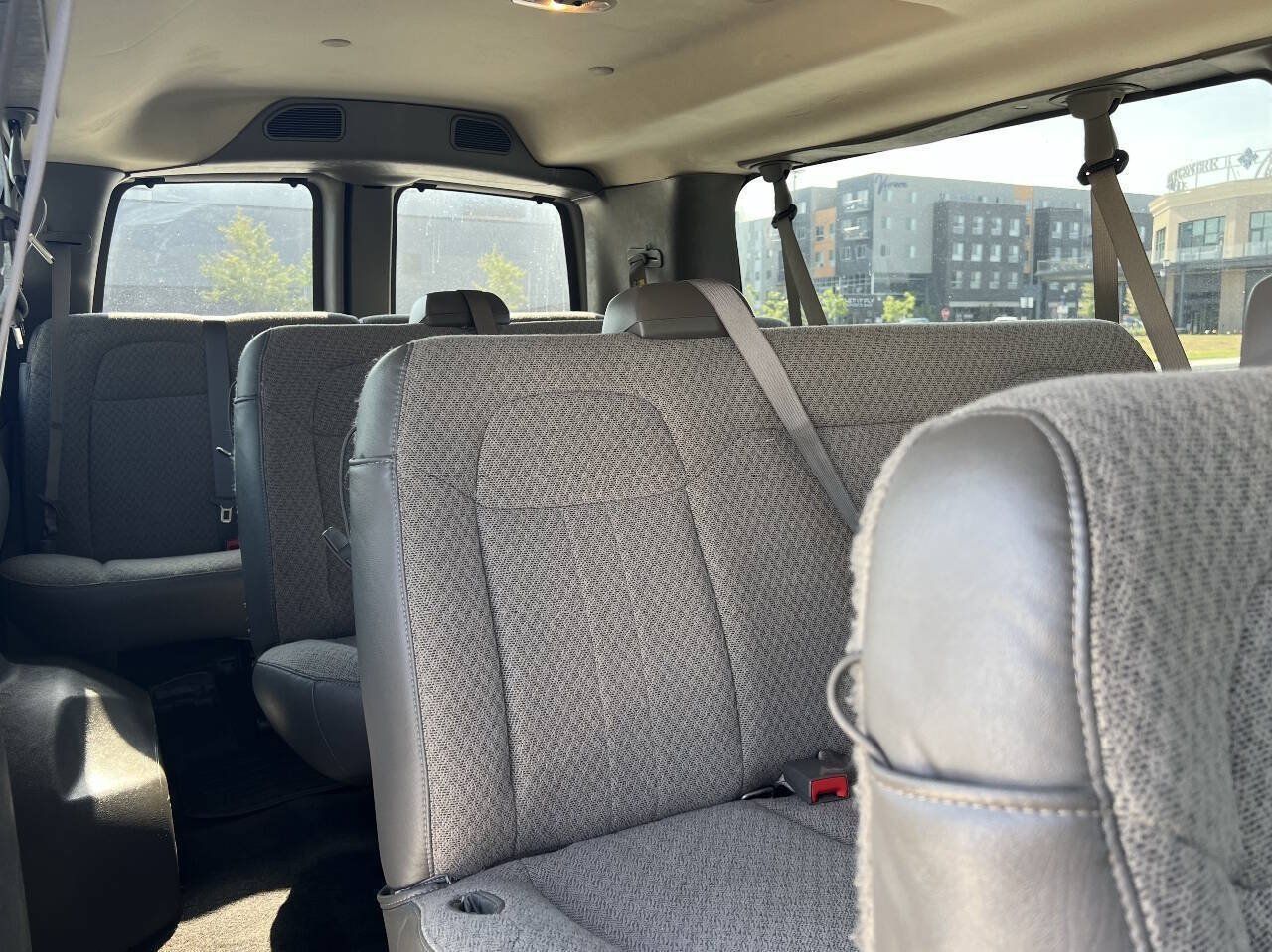 Used 2017 Chevrolet Express 3500 LT w/ LT Preferred Equipment Group RWD image 14