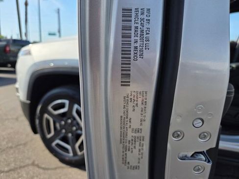 New 2026 Jeep Cherokee Laredo image 19