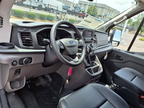 New 2025 Ford Transit 250 148 Medium Roof w/ Load Area Protection Package image 8