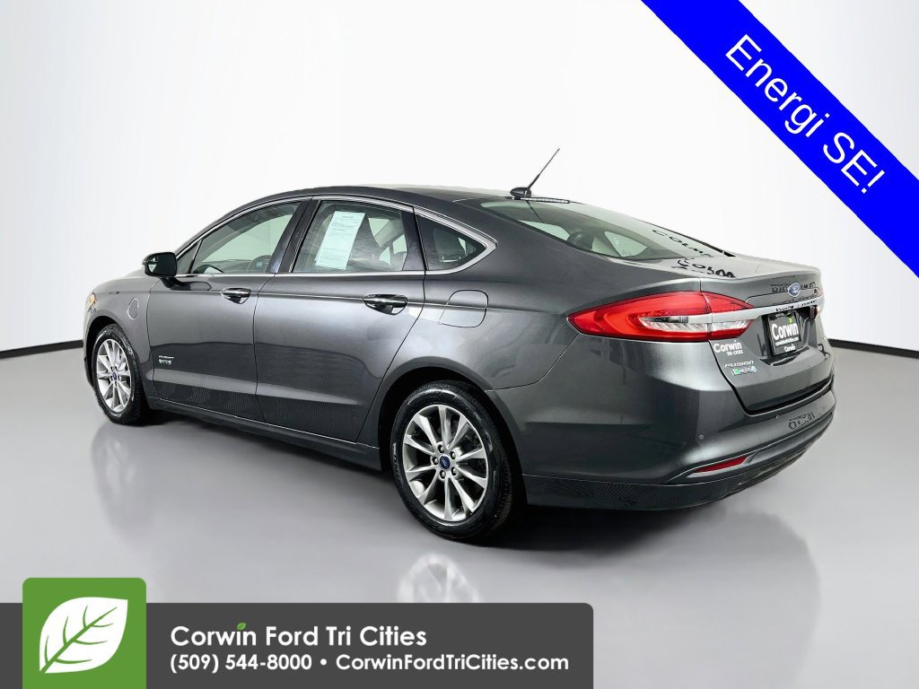 Used 2018 Ford Fusion Energi SE FWD image 10
