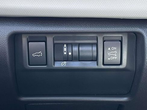 Used 2026 Subaru Forester Premium AWD/4WD image 10