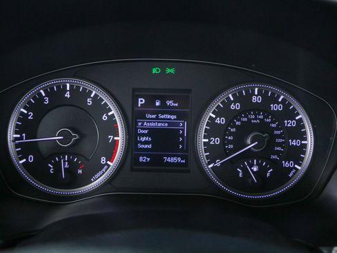 Used 2019 Hyundai Santa Fe SE image 15