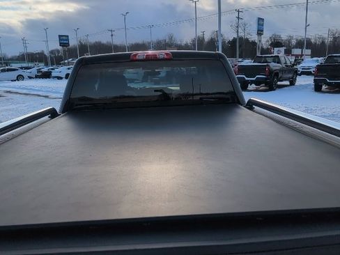 Used 2016 GMC Sierra 1500 SLE image 7