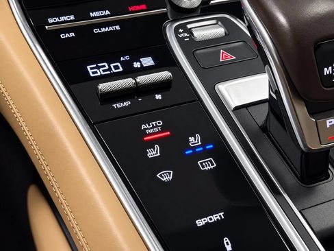 Used 2018 Porsche Panamera 4S Executive AWD/4WD image 51