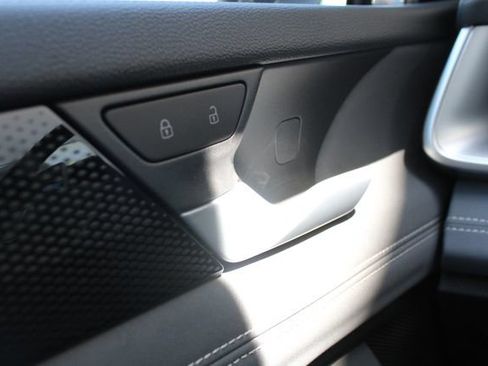 New 2026 Volkswagen Tiguan SE AWD/4WD image 6