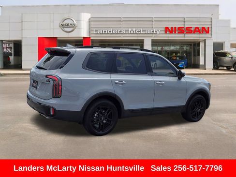 Used 2024 Kia Telluride EX X-Line AWD/4WD image 3