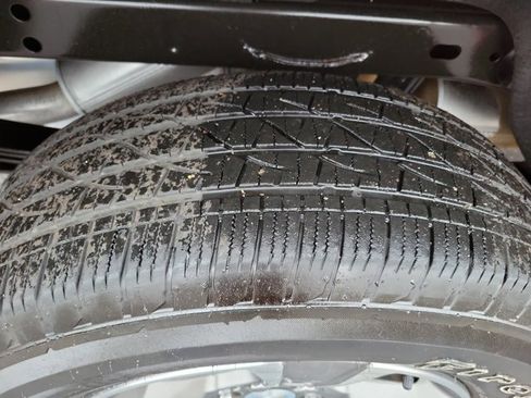 Used 2020 Chevrolet Colorado Z71 image 10