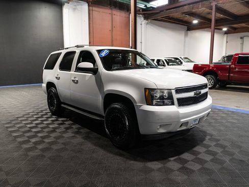 Used 2013 Chevrolet Tahoe LT AWD/4WD image 7