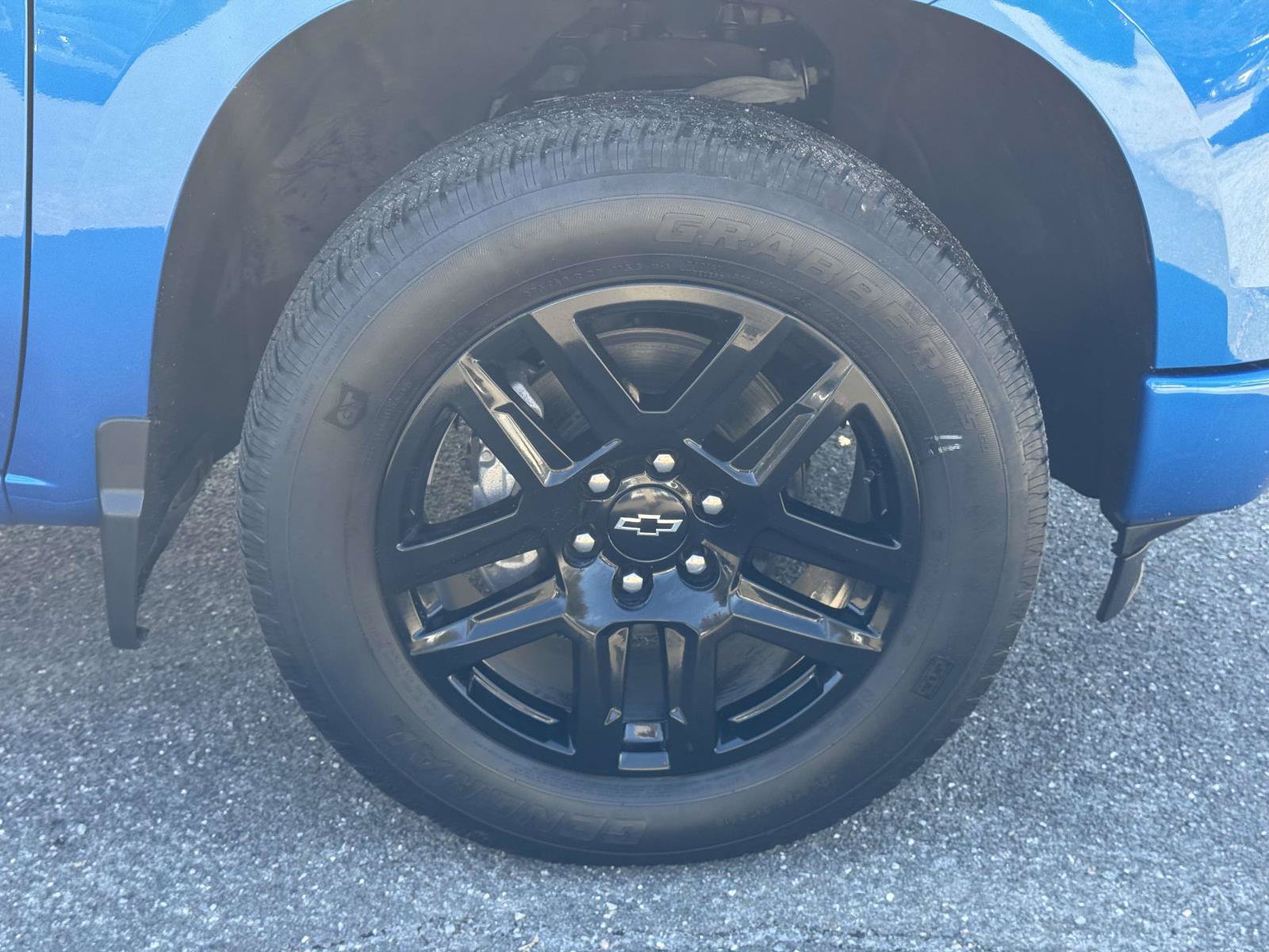 Used 2024 Chevrolet Silverado 1500 Custom AWD/4WD image 7