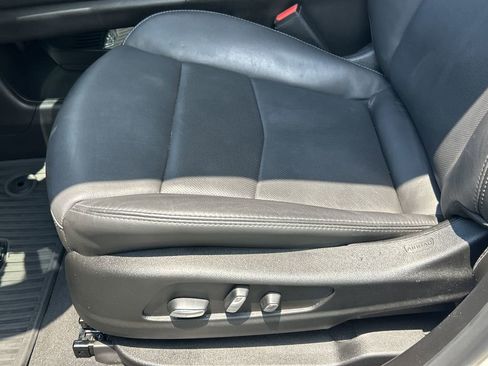 Certified 2023 Cadillac XT6 Premium Luxury image 21