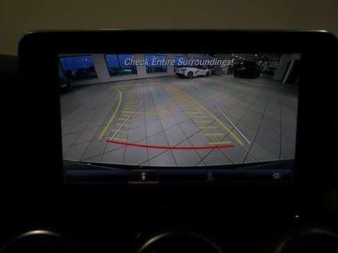 Used 2016 Mercedes-Benz GLC 300 4MATIC image 18