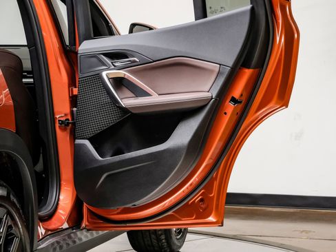 Used 2025 BMW X2 xDrive28i image 48