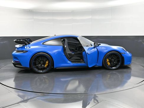 Certified 2022 Porsche 911 GT3 RWD image 34