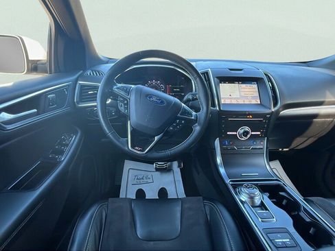 Used 2019 Ford Edge ST w/ Equipment Group 401A AWD/4WD image 11