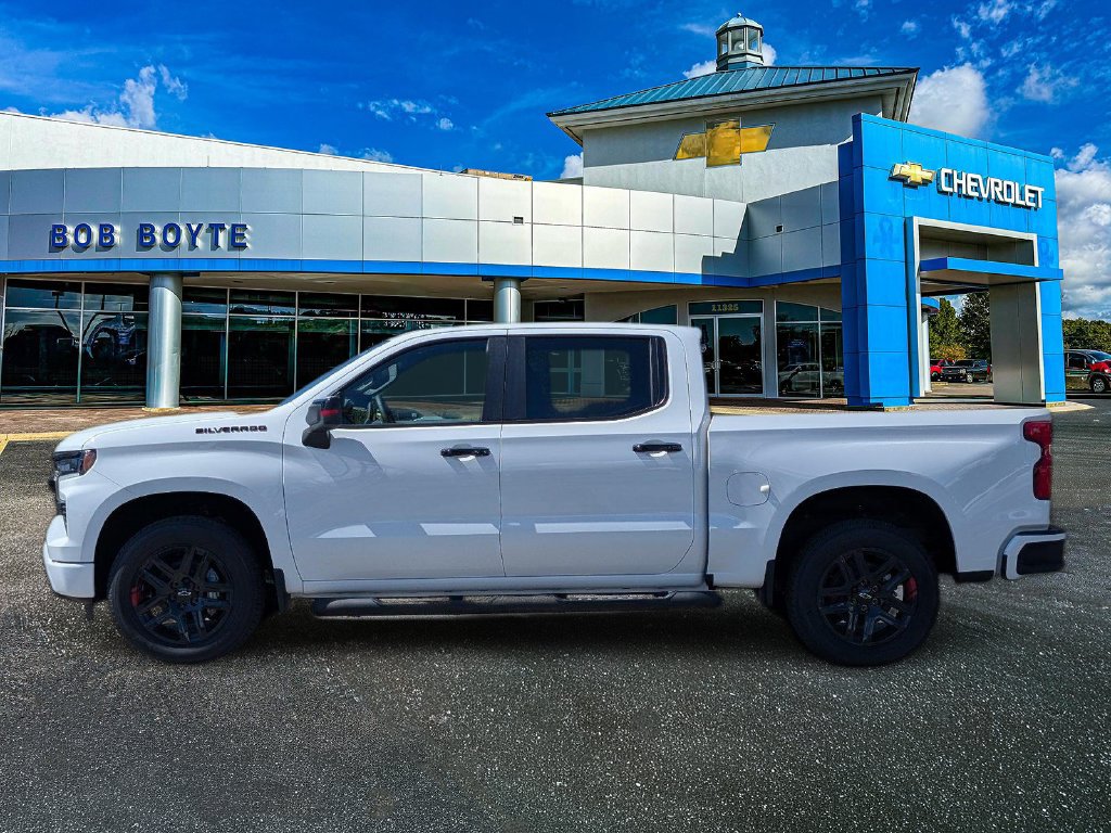 New 2026 Chevrolet Silverado 1500 RST w/ Redline Edition RWD image 2